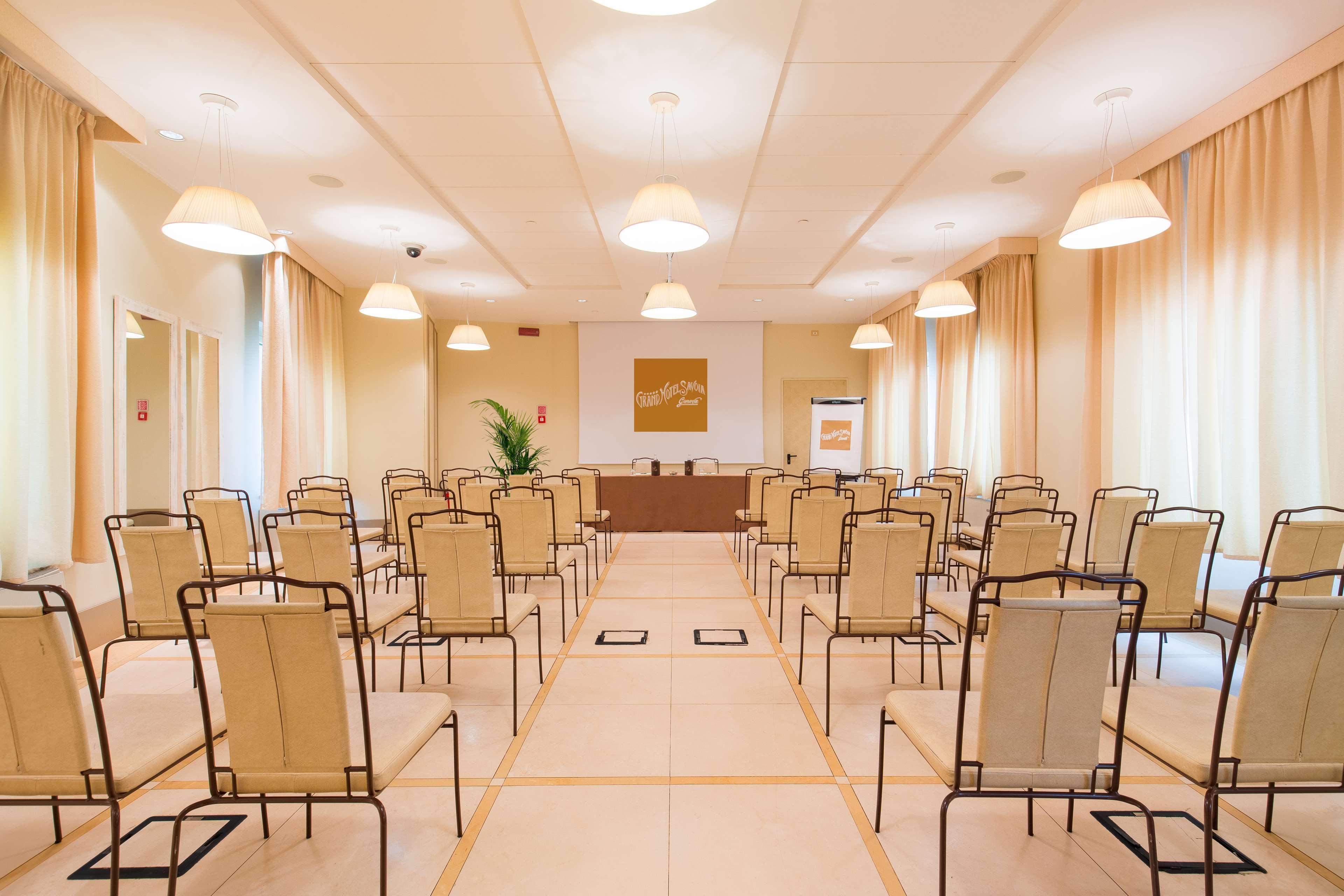 Grand Hotel Savoia Genova Esterno foto The conference room