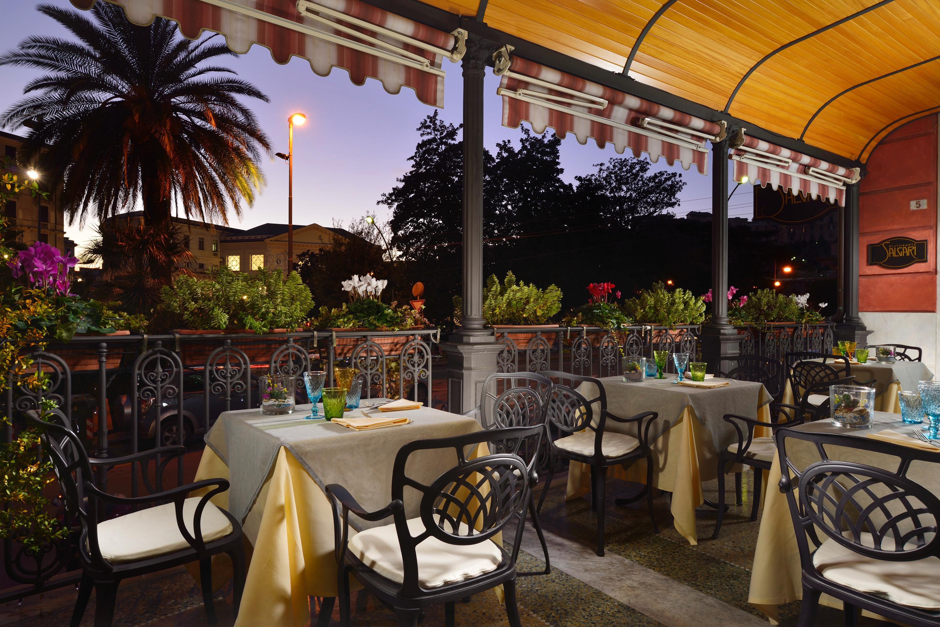 Grand Hotel Savoia Genova Esterno foto The hotel's restaurant
